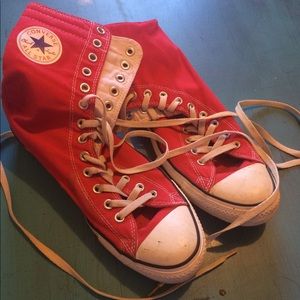 ❗️CLOSET CLEAR OUT❗️Red Converse Extra High-Tops
